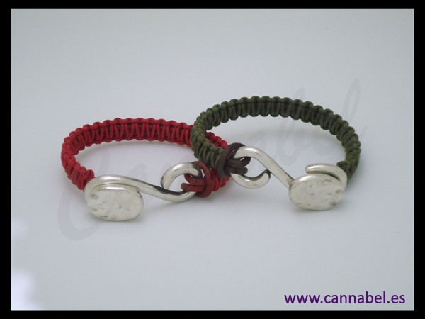 Pulseras-infinito-verde-caza-y-roja-cannabel