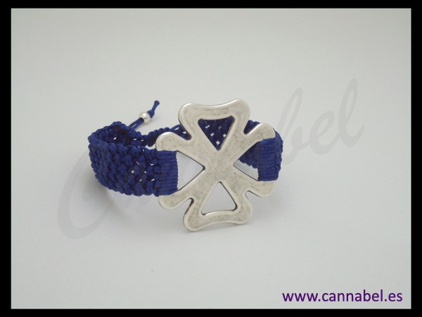 Pulsera-trebol-de-cuatro-hojas-cannabel